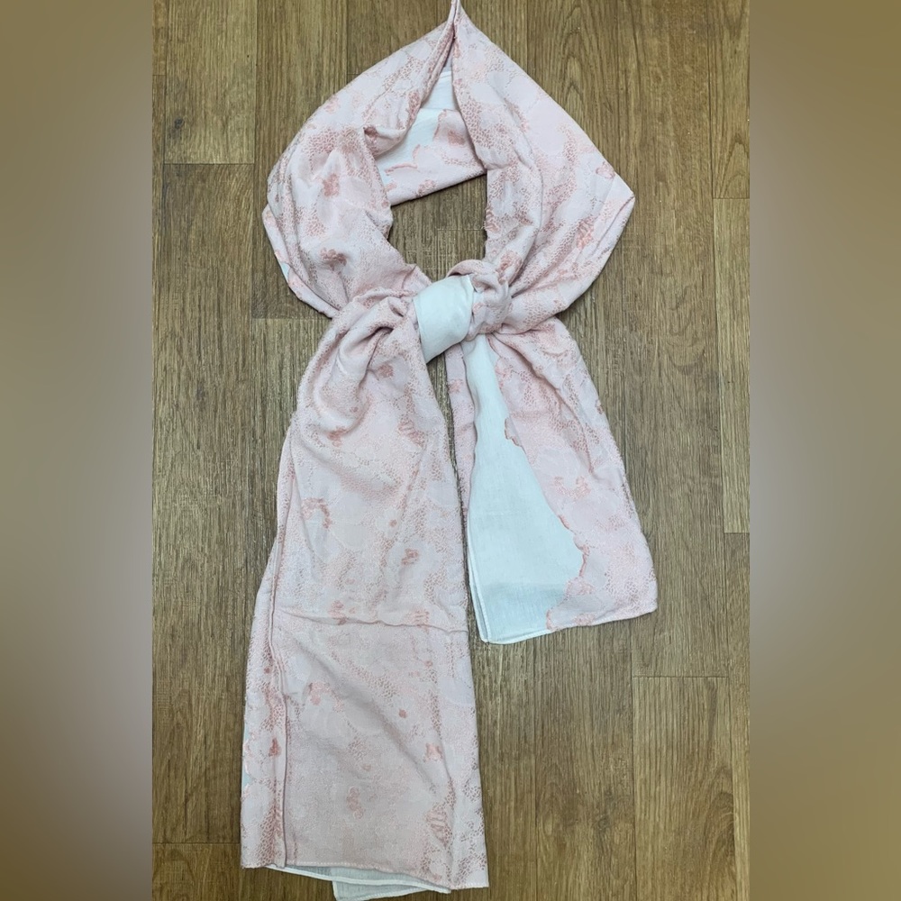 Banana Republic Blush Pink Scarf 26.5 inch x 6 feet Flower AppliquéEmbroidered